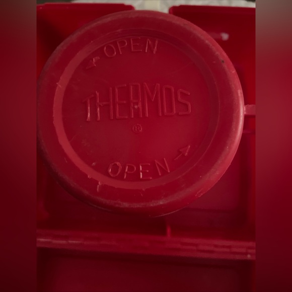 Vintage 1978 Thermos Garfield Red Lunchbox - Picture 8 of 8